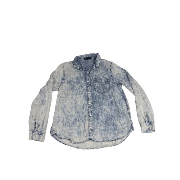 Velvet Heart Women’s Top Blouse Button Down Acid Wash Lightweight Blue M - Picture 1 of 7